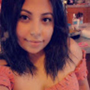 Meet your Posher, Esmeralda